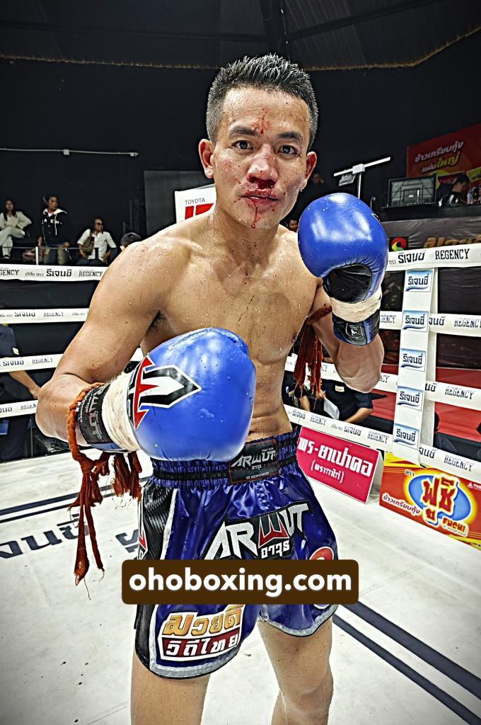 สายเพชรเล็ก โค้ชณัฐสมาทมวยไทย