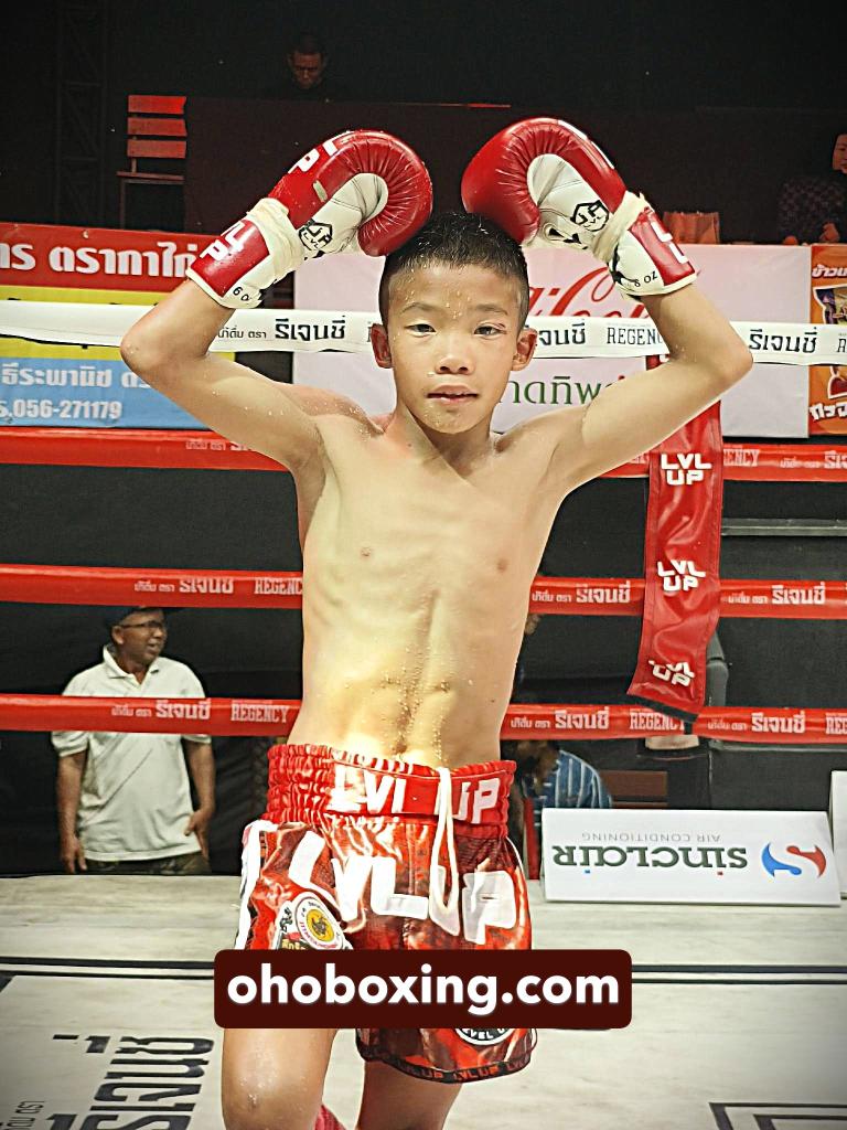 แปดแสนเล็ก ป.ไทยสงค์