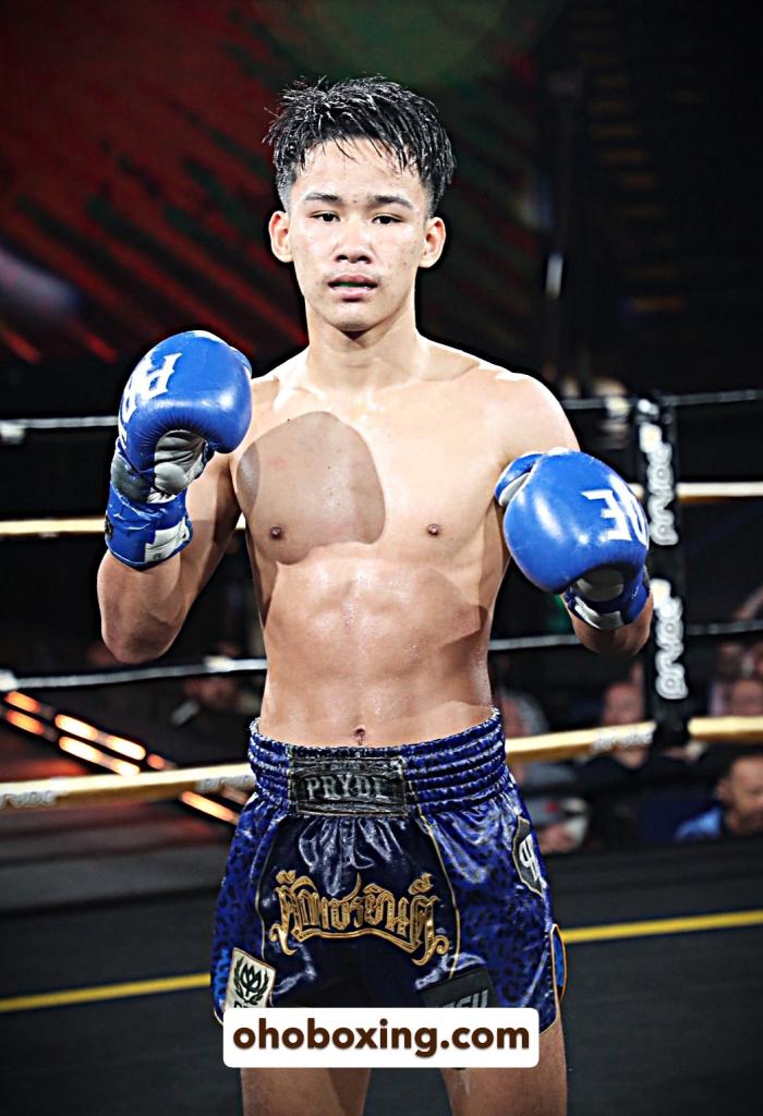 เทียนหลวง อึ่งอุบล