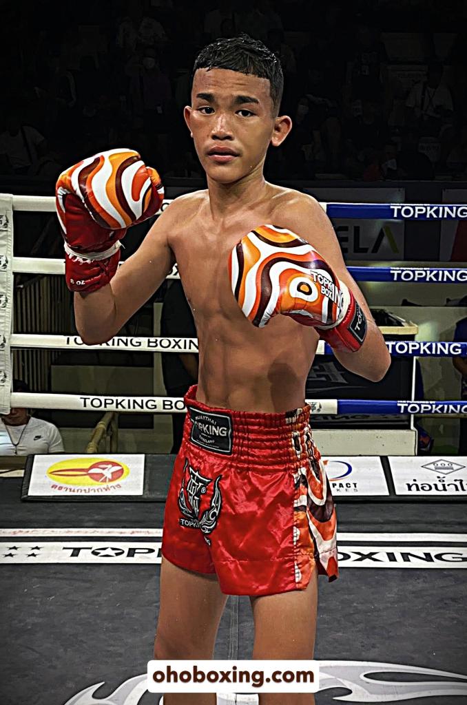 ยอดเพทาย อ.เบญจมาศ