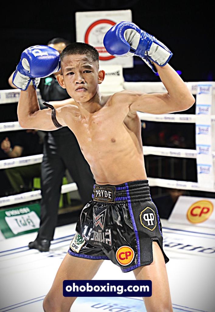 เด่นเมืองลาว ยุทธการมวยไทย