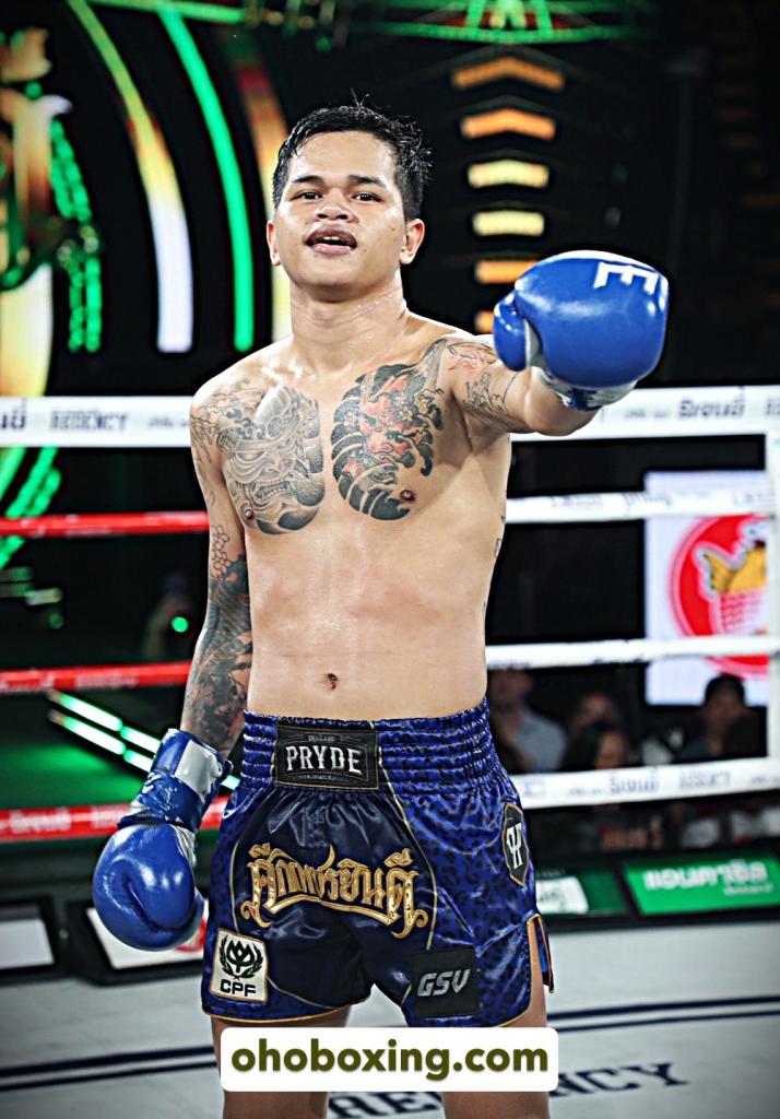 เพชรรุ่ง สก.เอกวิน