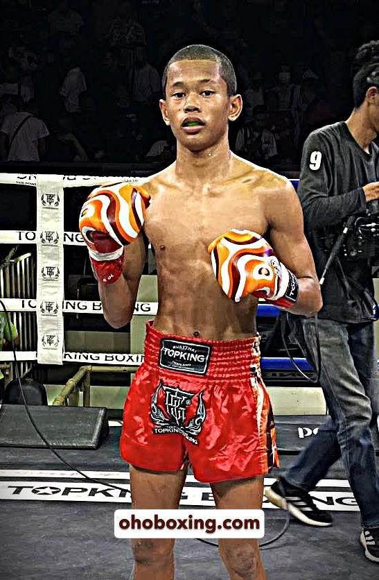 เพชรใหม่ เพชรสมนึก