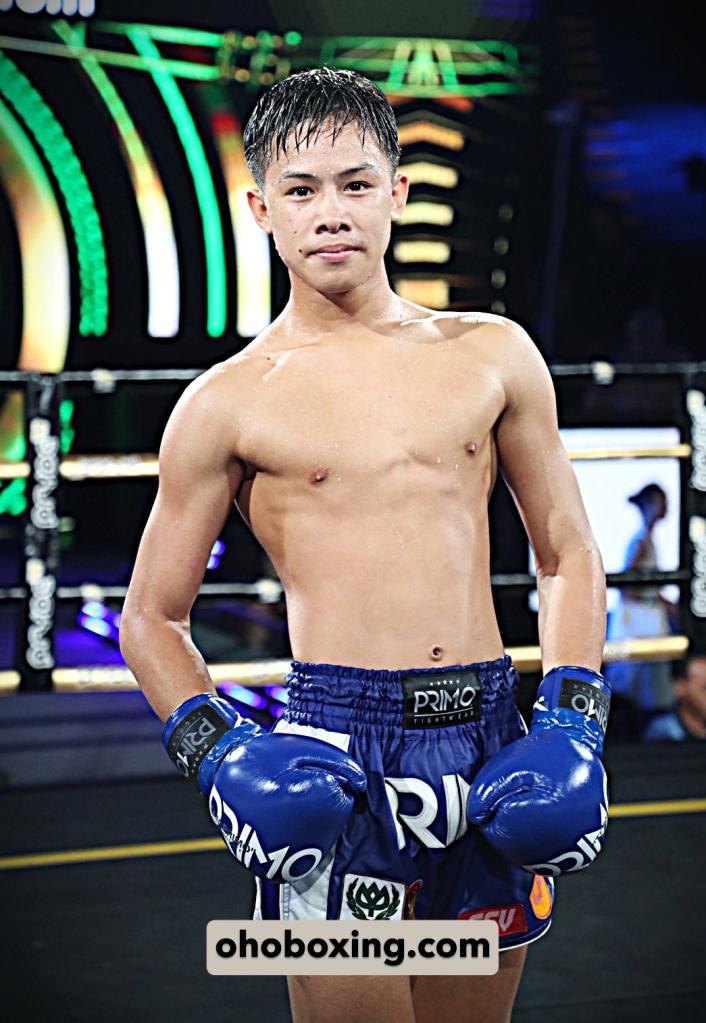 เพชรมงคล สามารถพยัคฆ์อรุณยิมส์