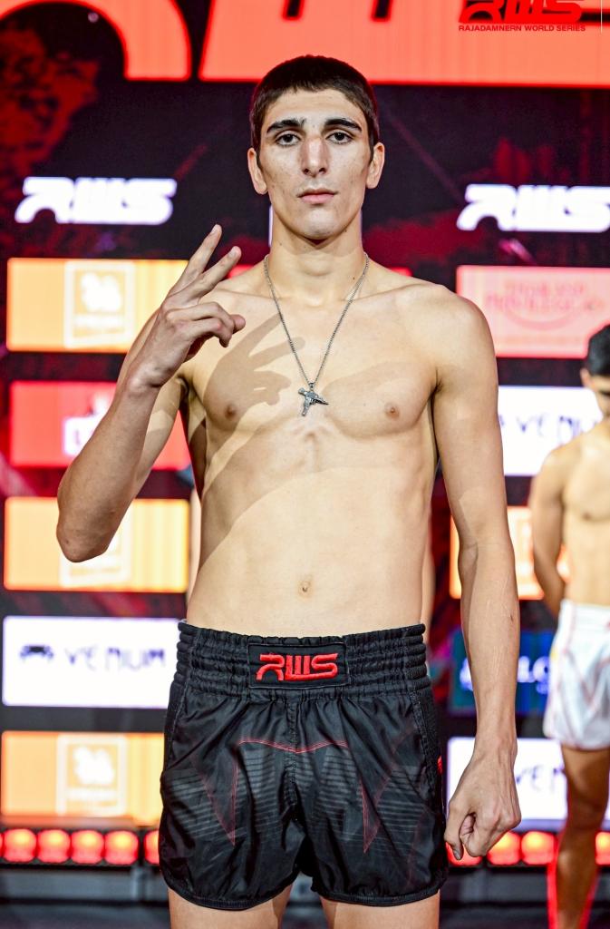 เรซ่า โดสเตลมี