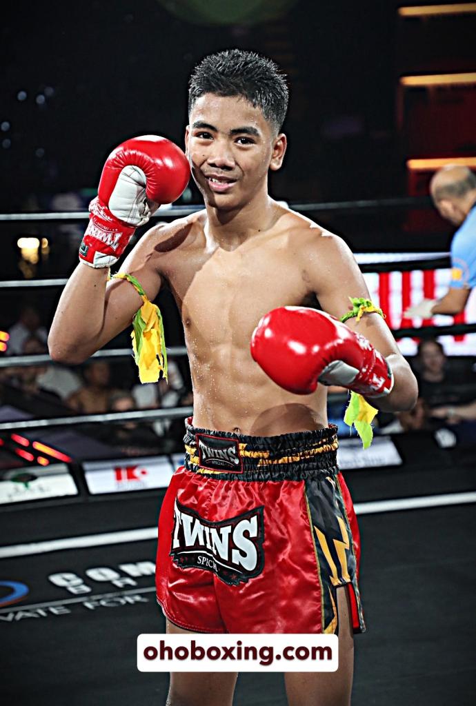 จอมแก่น ส.เดชะพันธ์