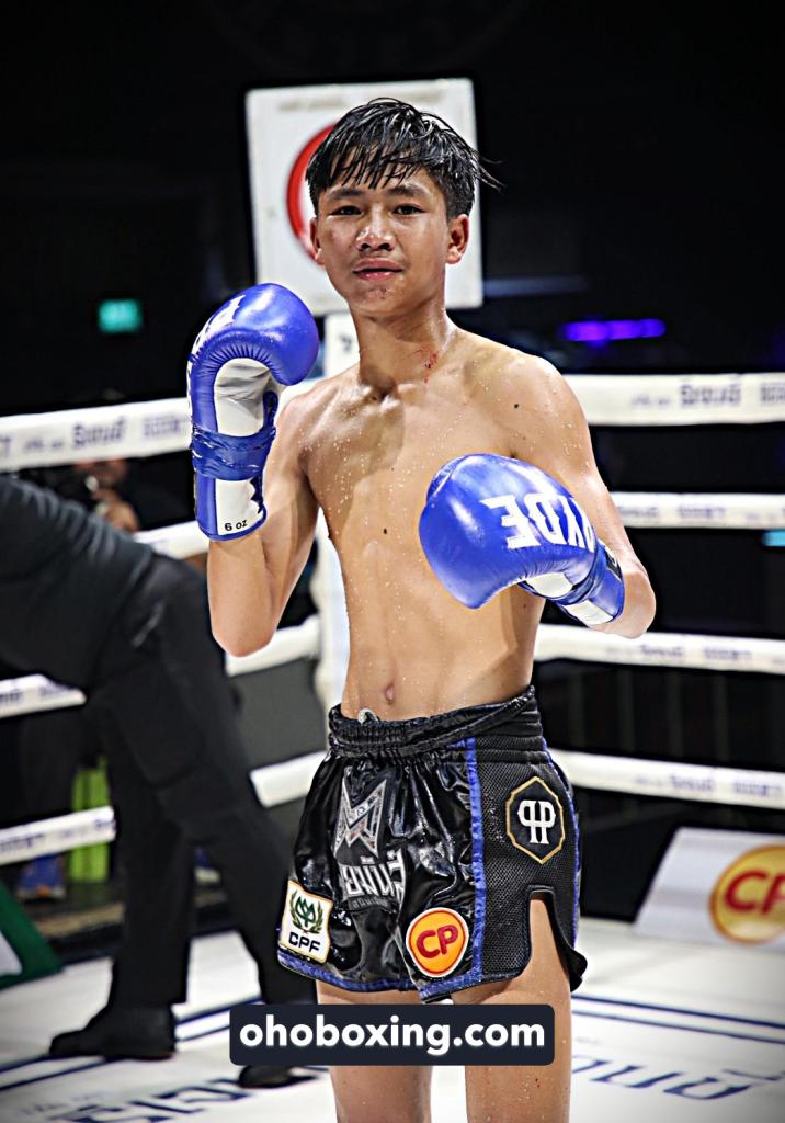 คุณพันล้าน เพชรพรหมคุณมวยไทย