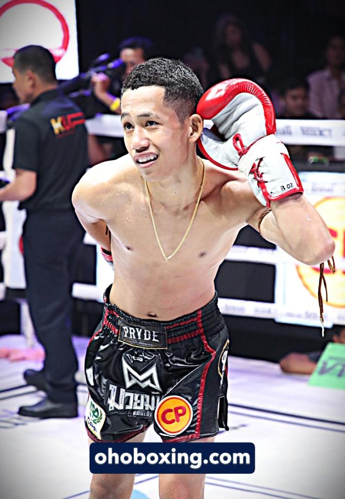 พันเอก พี.เค.แสนชัยมวยไทยยิม