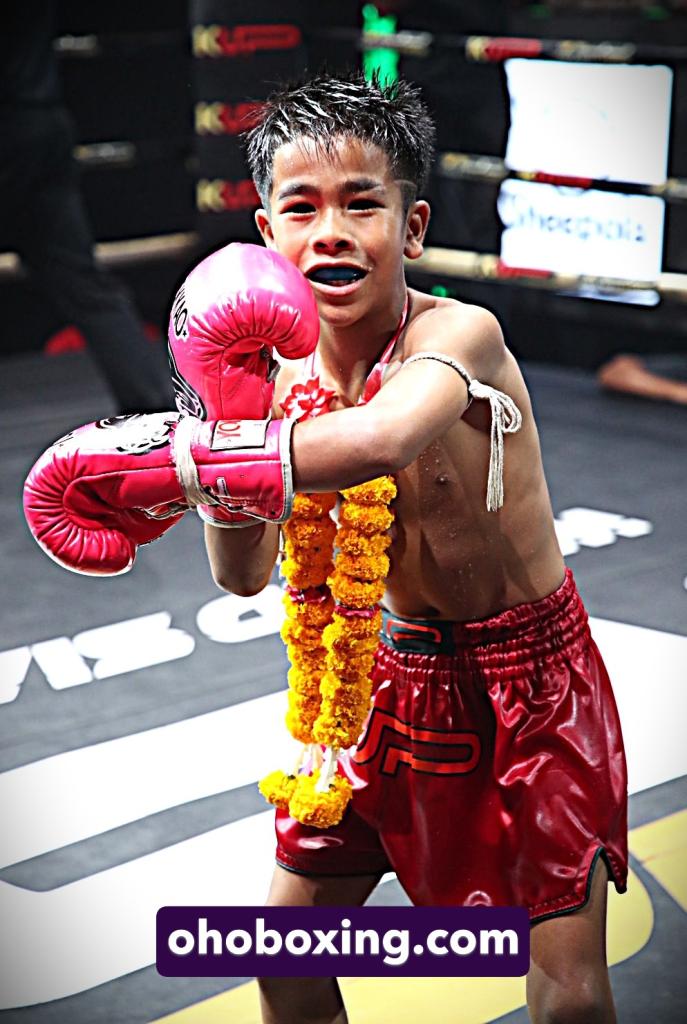 พญาไม้ ศิษย์แก้วประพล