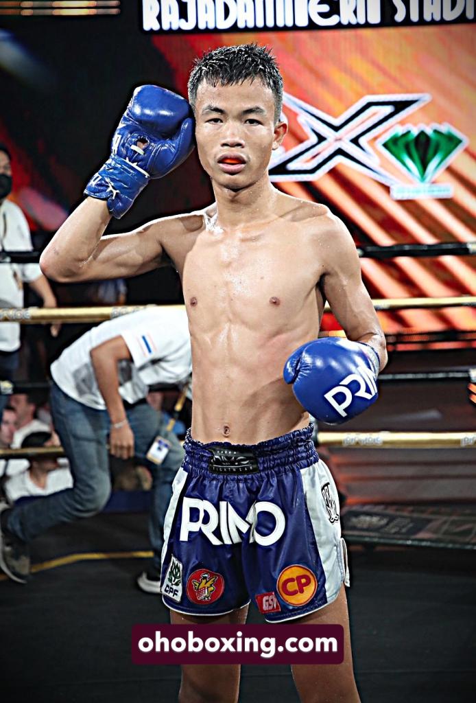 เพชรสุวรรณ ศิษย์อ๊อดพิบูล