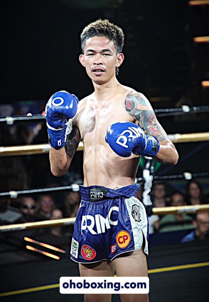 เพชรอนุวัฒน์ ใต้คู้บอน