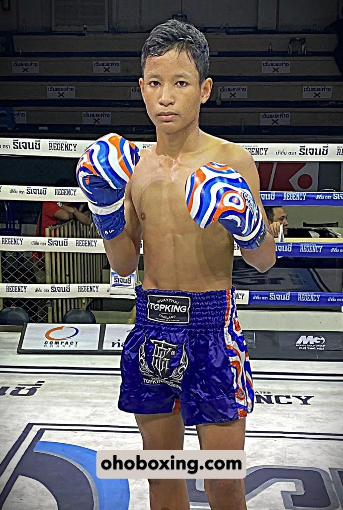 พิชิตดาว ชานันท์มวยไทยออนไลน์