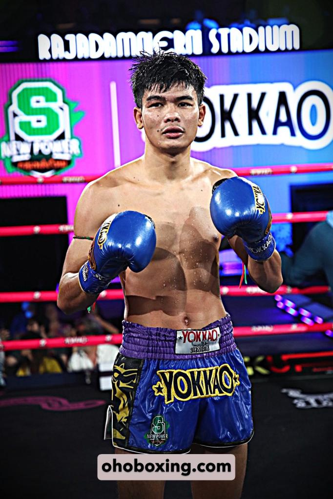 ยอดขุนพล เกียรติก้องเกรียงไกร