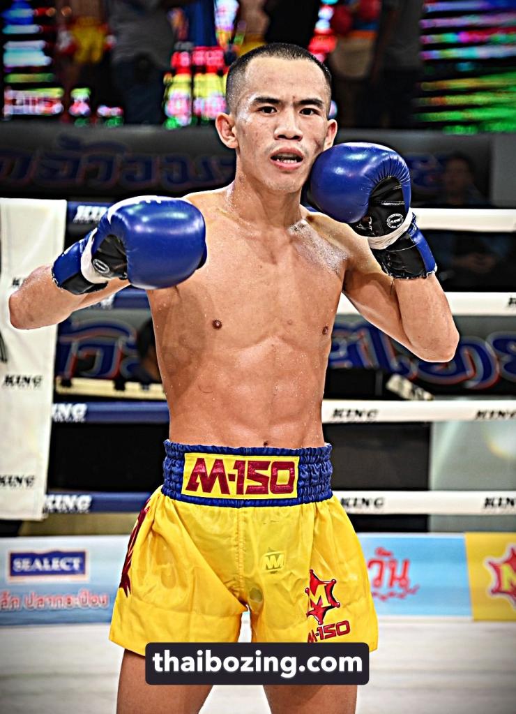 อี้หลงน้อย ธ.อ่างทอง