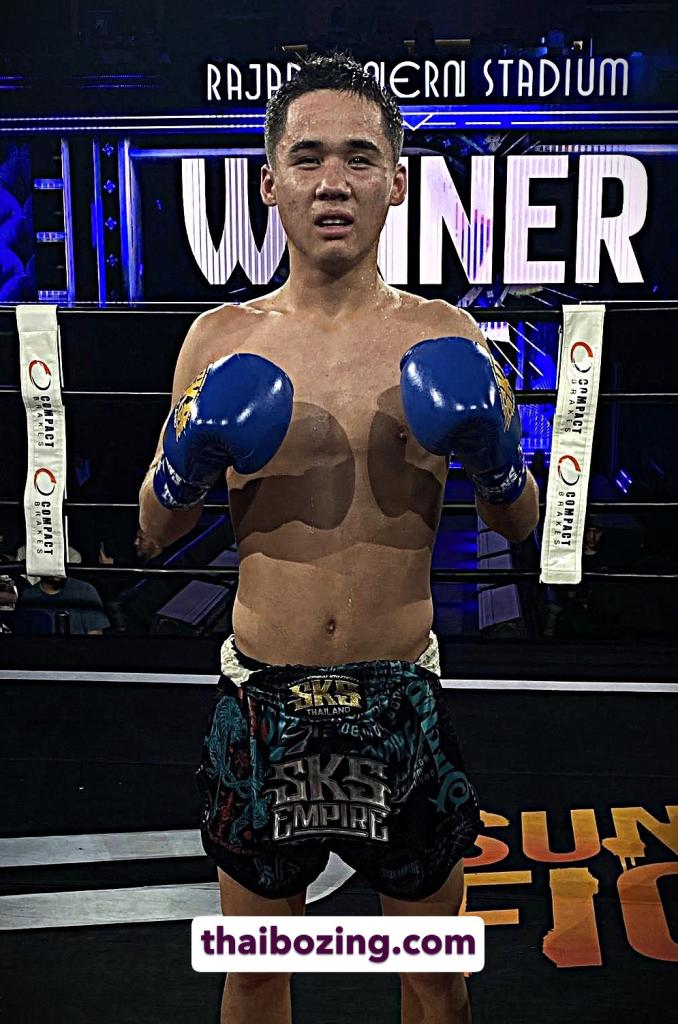 โอมาดแบ็ด แฟมิลี่มวยไทย