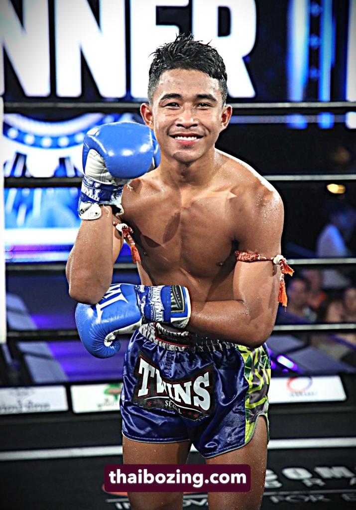 จงอางดำ สิงห์มาวิน