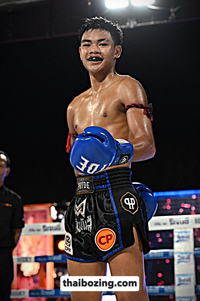 เพชรบ้านดุง ทรายมูลสนุ๊กเกอร์