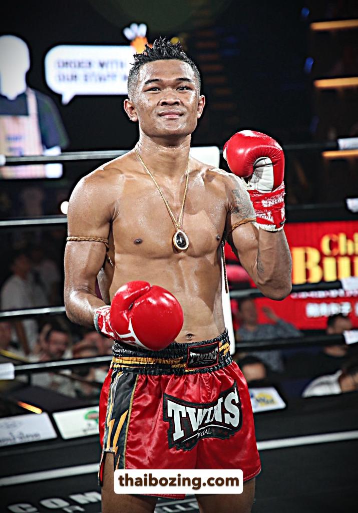 เซียงน้อยร้อยล้าน เหล่าโชคเจริญราชสีห์