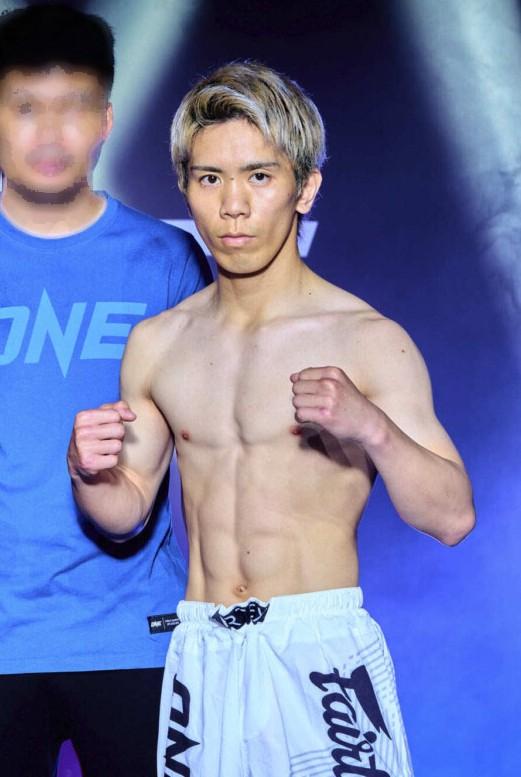 แบล็คชิชา โซทาโร