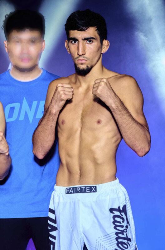 ปาร์วิซ คามิจอนอฟ