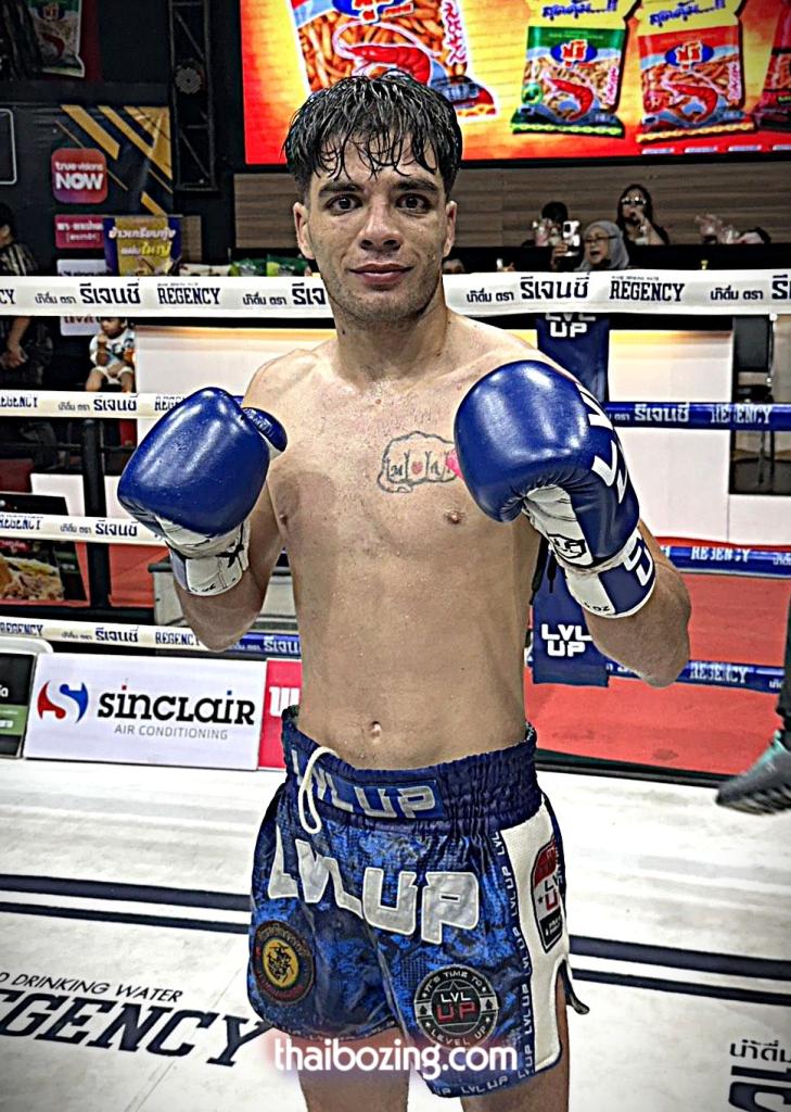 จาวาร์ด ธันเดอร์มวยไทย