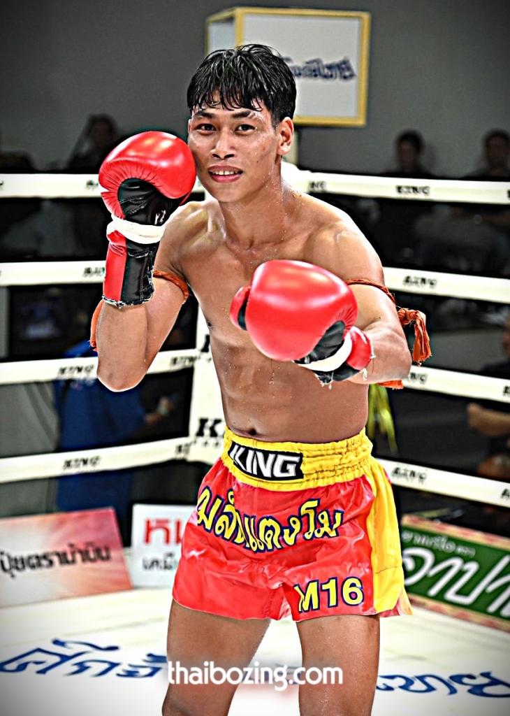 กริชเงิน พันธมิตรมวยไทย