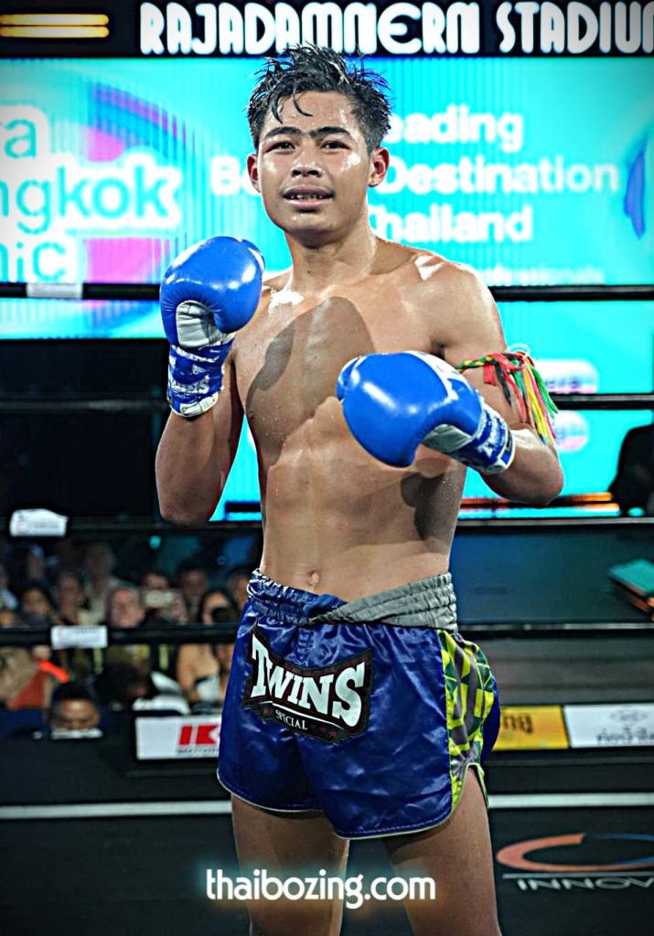 ก้องธรณี สันติอุบล