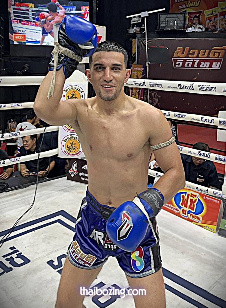 อับดุล แสงมรกต