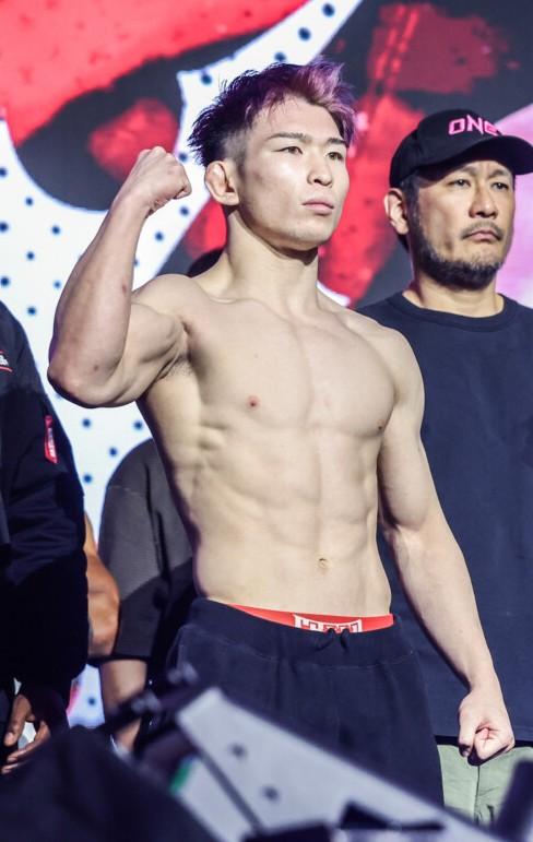 คานาตะ นางาอิ