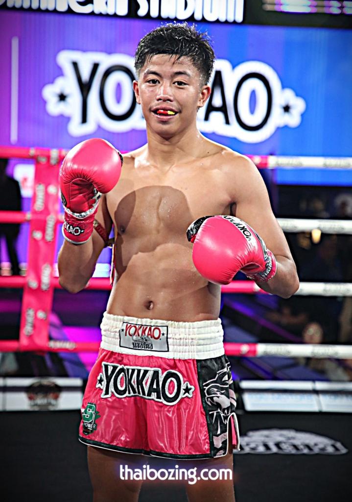 ฉลามทอง ศิษย์ฉลามขาว